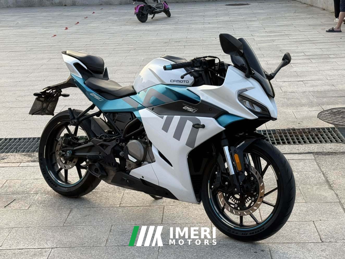 2020 CFMOTO 250SR