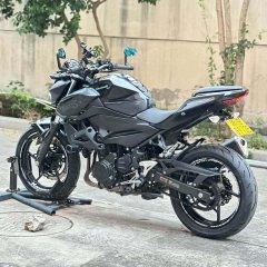 Kawasaki Z400 - ფოტო 5