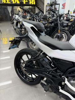 CFMOTO 250SR - ფოტო 4