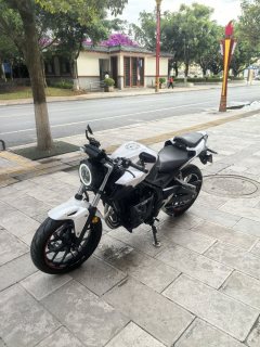 Honda CB400F - ფოტო 4