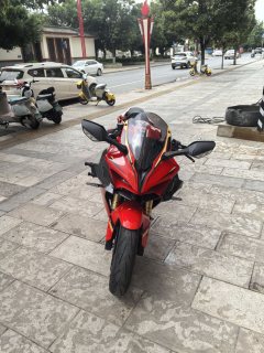 QJMOTOR 600 - ფოტო 1