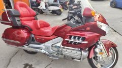 Honda Gold Wing GL1800 - ფოტო 3