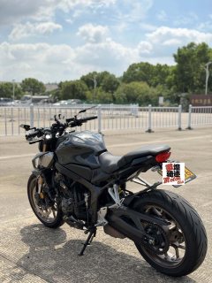 Honda CB650R - ფოტო 9