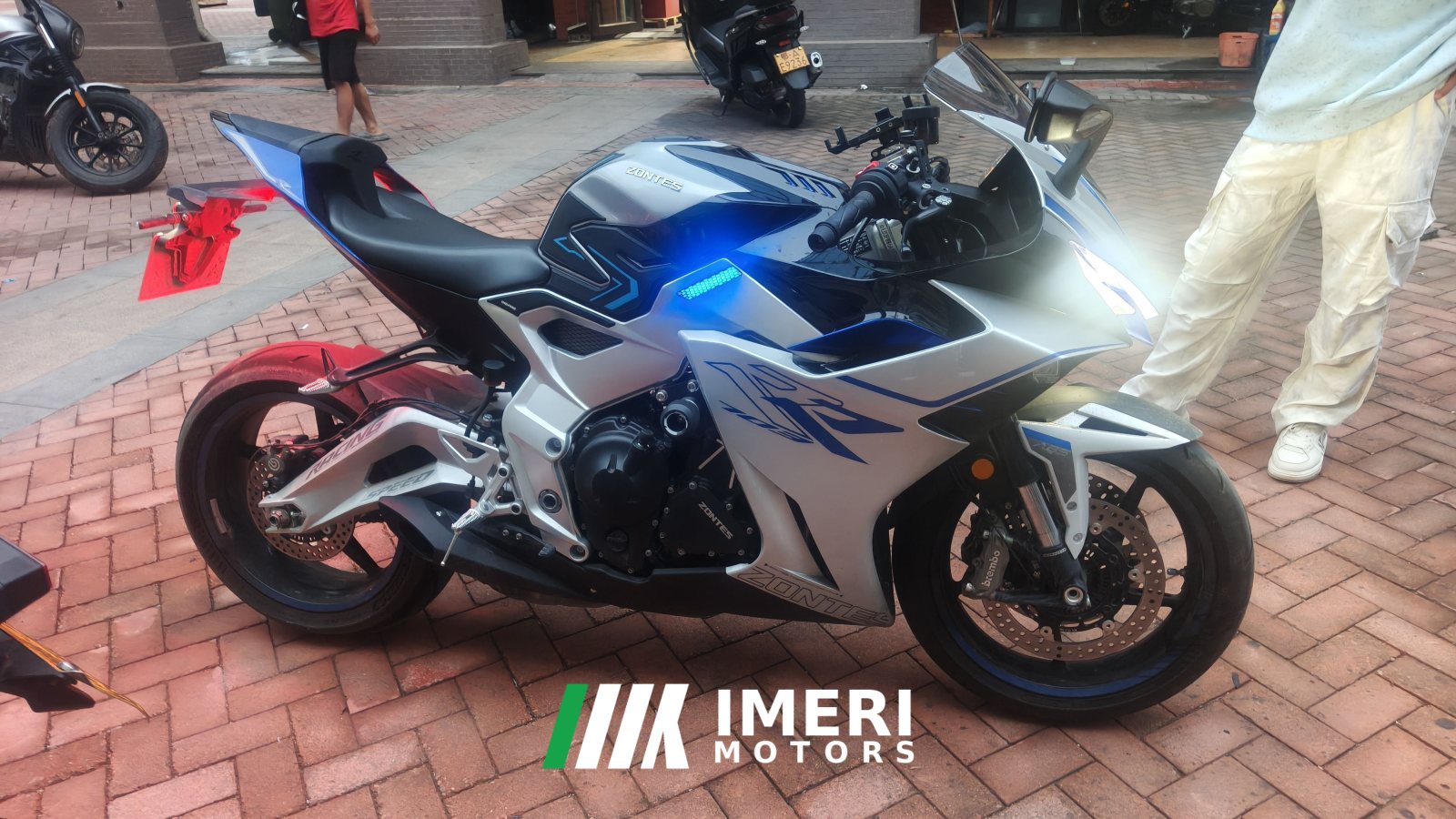 2026 Zontes 703RR 700 cc