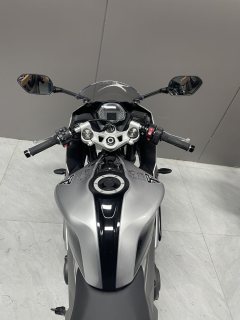 Triumph Daytona 660 - ფოტო 6