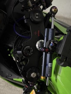 Kawasaki Ninja ZX-6R 650 cc - ფოტო 4