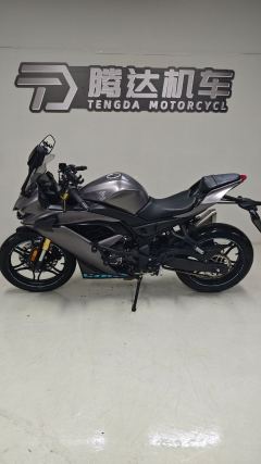 Voge 250RR - ფოტო 1
