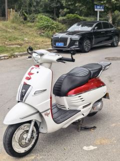 Peugeot DJANGO 150 cc - photo 2