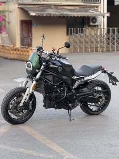 Benelli Leoncino 800 - ფოტო 3