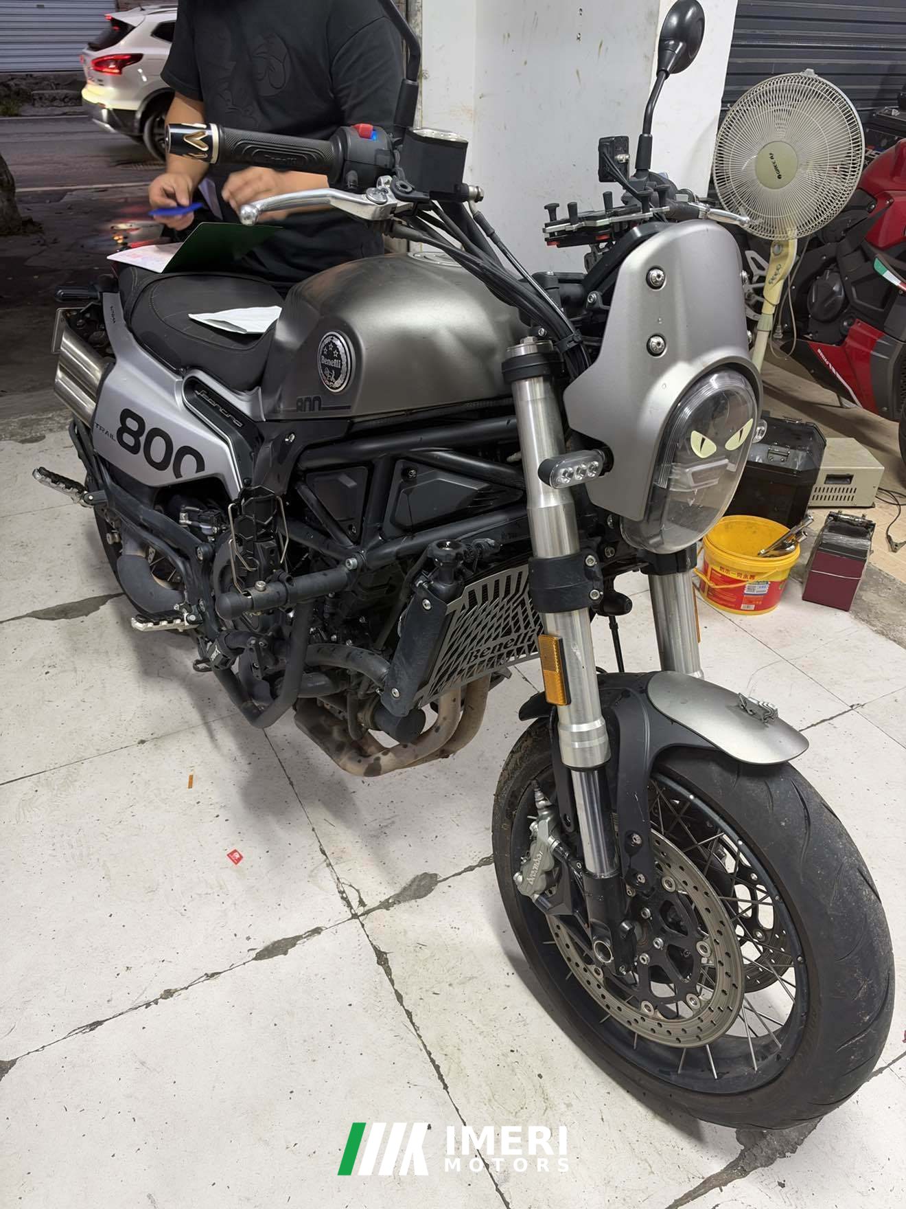 2021 Benelli Leoncino 800