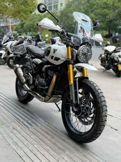 Triumph Scrambler 400 X - photo 1