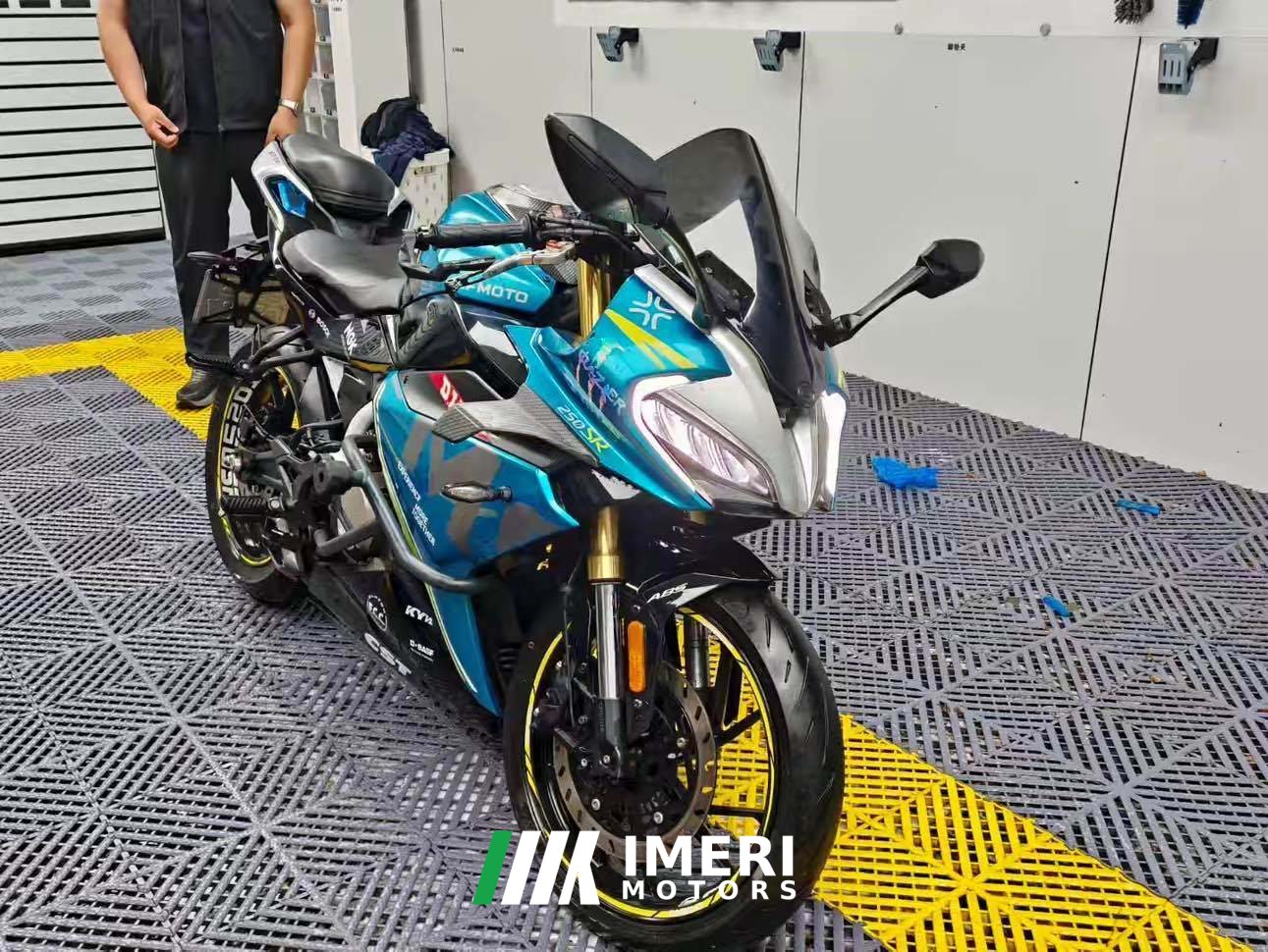 2021 CFMOTO 250SR