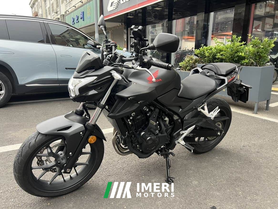 2022 Honda CB400F
