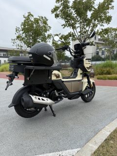 Sundiro Honda SquareX125 - ფოტო 4