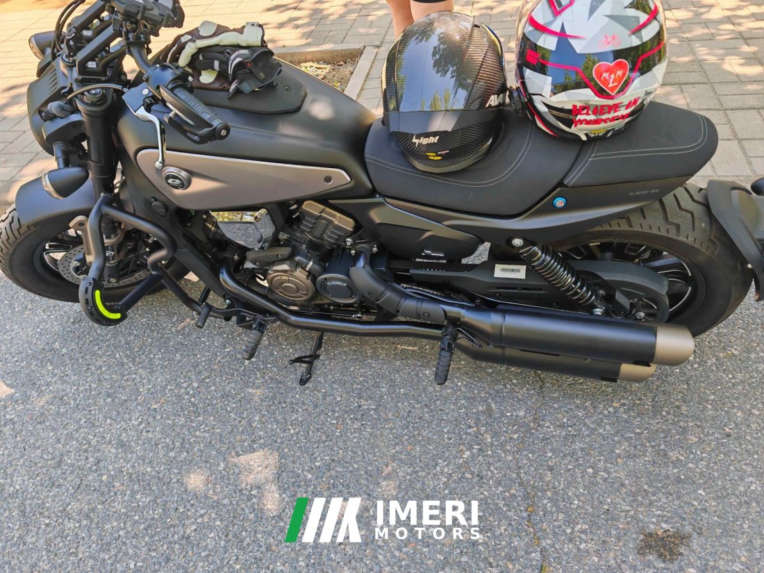 QJMOTOR Shan 600 560 cc - motorcycle from China