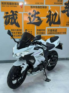 Kawasaki Ninja 400 - ფოტო 4