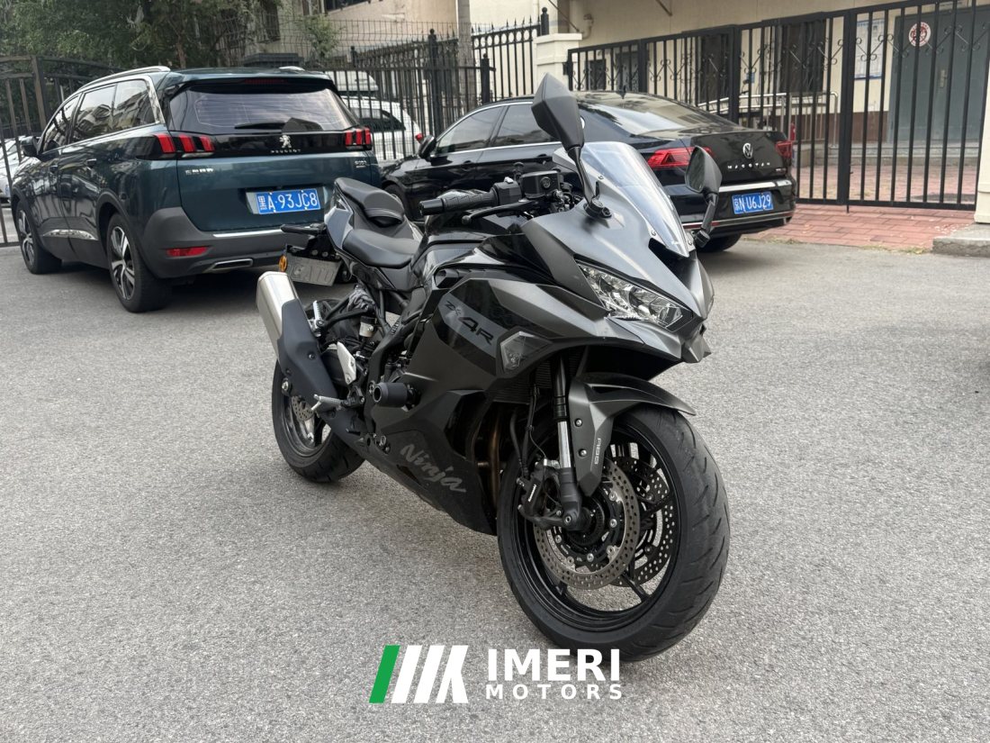 Kawasaki ZX-4R 400 cc - мотоцикл из Китая