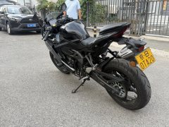 Kawasaki ZX-4R 400 cc - фото 3
