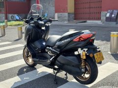 Yamaha XMAX 300 cc - photo 8