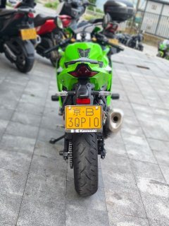 Kawasaki ZX-4R 400 cc - ფოტო 8