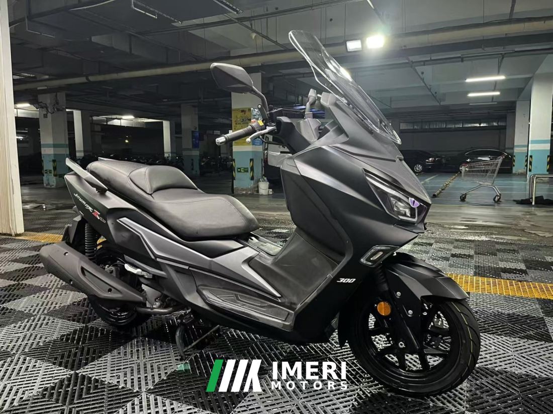 SYM Joymax Z 300 - მოტოციკლი ჩინეთიდან