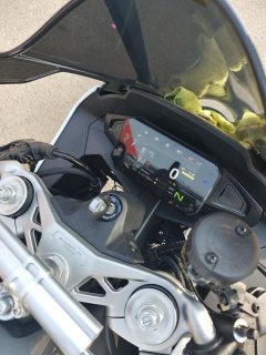 CFMOTO 675SR-R - ფოტო 9