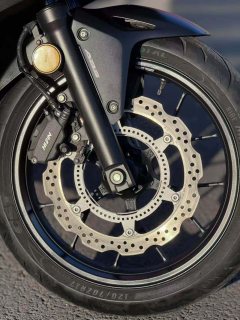 Honda CBR400R - ფოტო 8