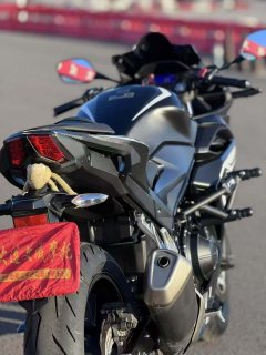 Honda CBR400R - ფოტო 9