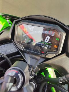 Kawasaki ZX-4R 400 cc - photo 10