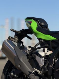 Kawasaki ZX-4R 400 cc - photo 4