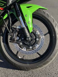 Kawasaki ZX-4R 400 cc - photo 5