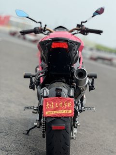 Benelli 752S 750 cc - ფოტო 5