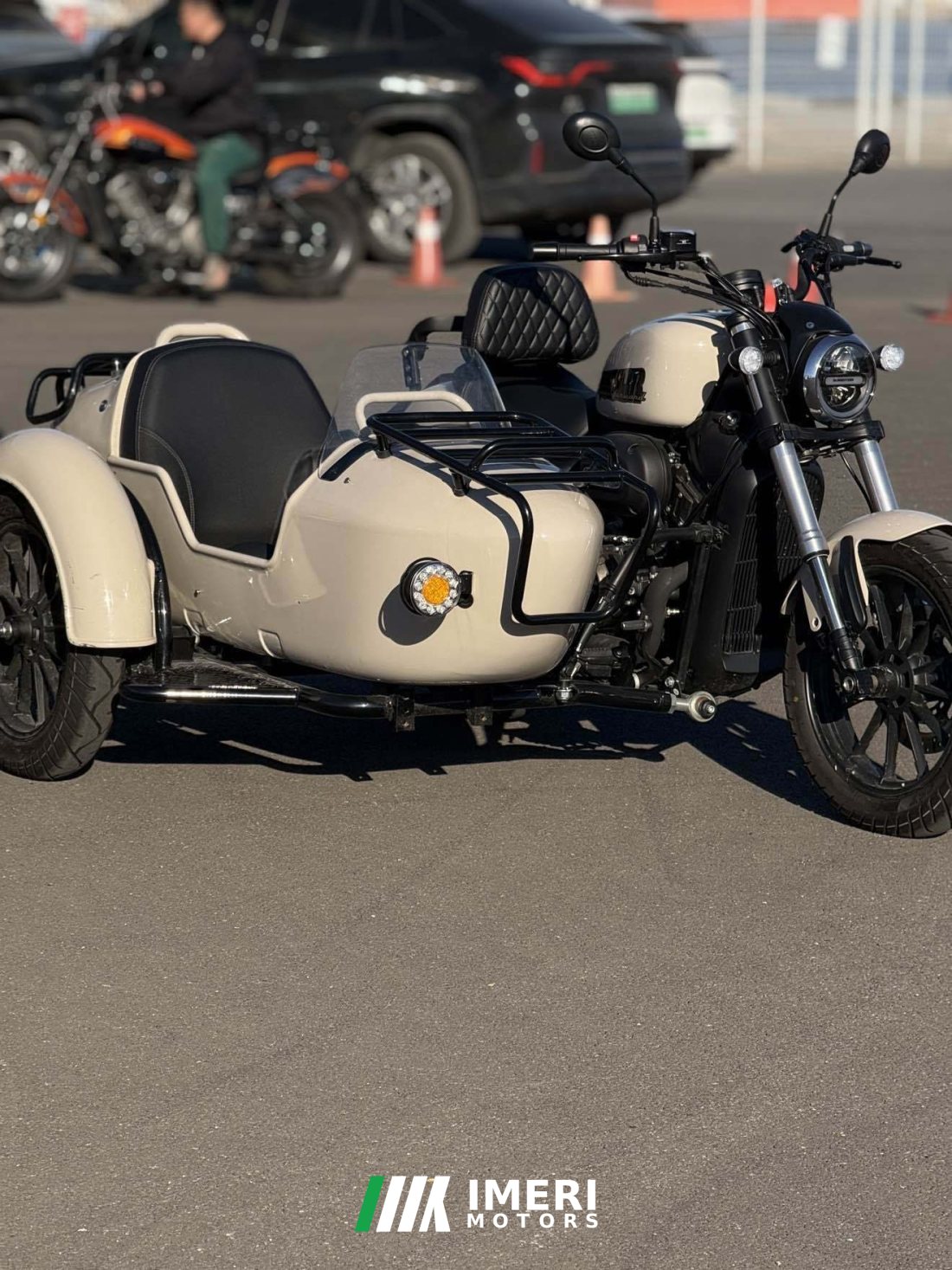 QJMOTOR 300+ - motorcycle from China