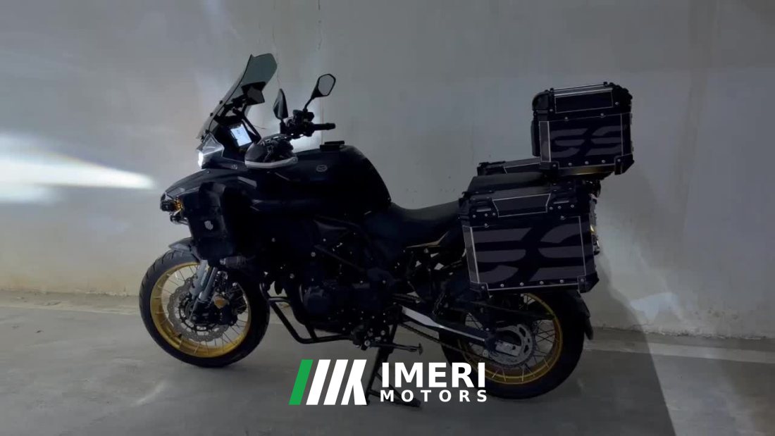 Benelli TRK552 550 cc - motorcycle from China