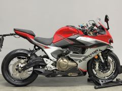 QJMOTOR Roewe i5 550 / Sai 550 *(Context-dependent, usually referring to the motorcycle "Sai 550" or Roewe car v - photo 2