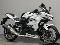 Kawasaki Ninja 400 - ფოტო 1