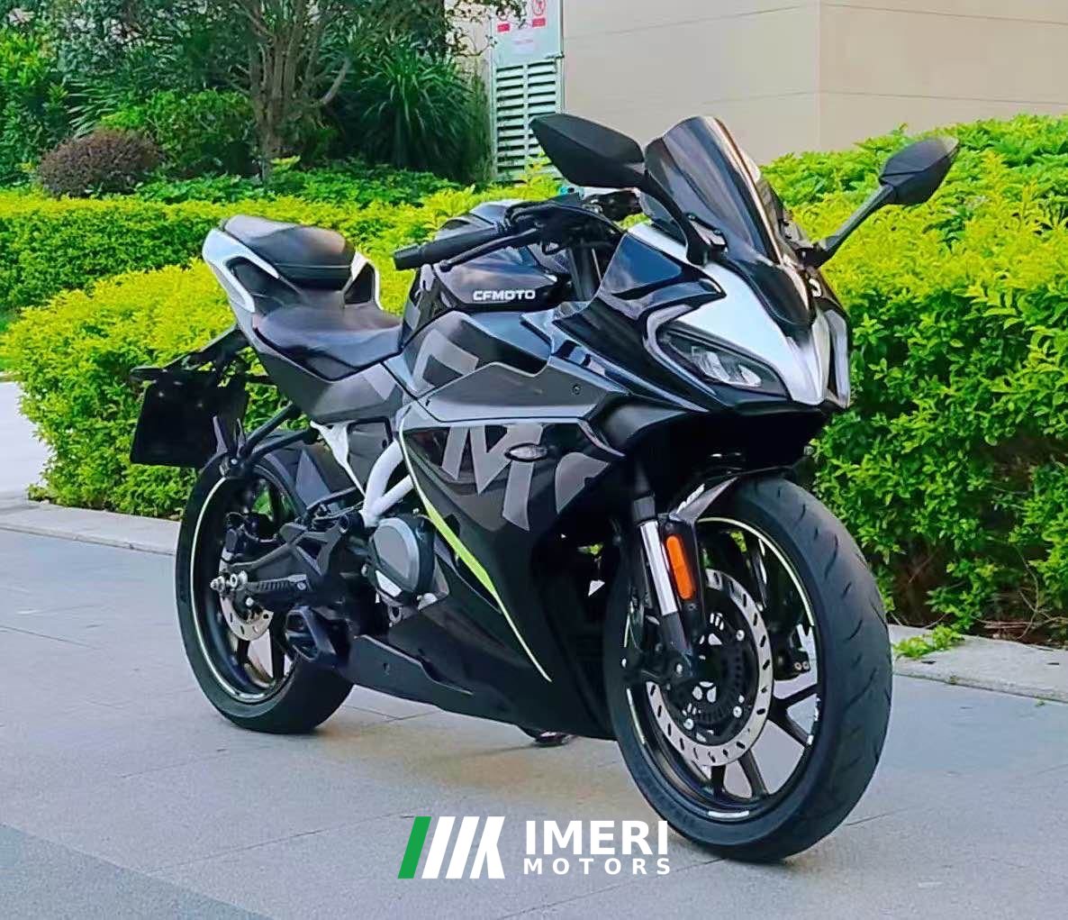 2022 CFMOTO 250SR