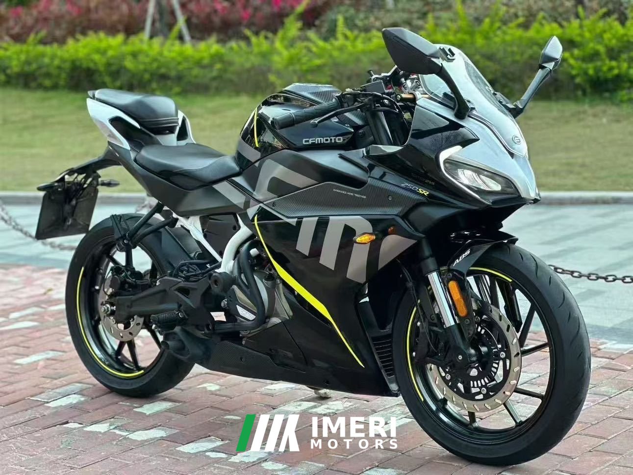 2022 CFMOTO 250SR