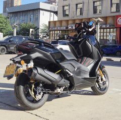 Yamaha XMAX 300 cc - ფოტო 3