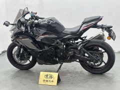 Kawasaki ZX-4R 400 cc - ფოტო 4
