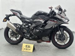 Kawasaki ZX-4R 400 cc - ფოტო 6