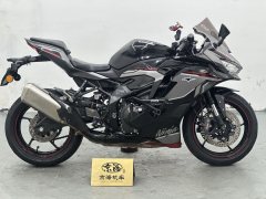 Kawasaki ZX-4R 400 cc - ფოტო 8