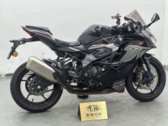 Kawasaki ZX-4R 400 cc - ფოტო 9