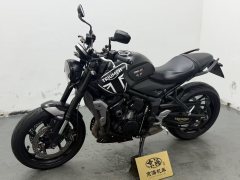 Triumph Trident 660 - ფოტო 1