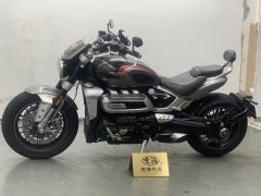 Triumph Rocket 3 2500 cc - ფოტო 1