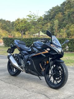Haojue Suzuki GSX250R - ფოტო 1