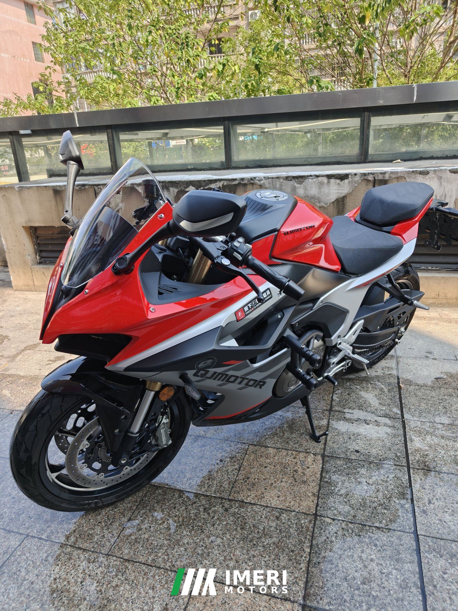 2025 QJMOTOR Roewe i5 550 / Sai 550 *(Context-dependent, usually referring to the motorcycle "Sai 550" or Roewe car v