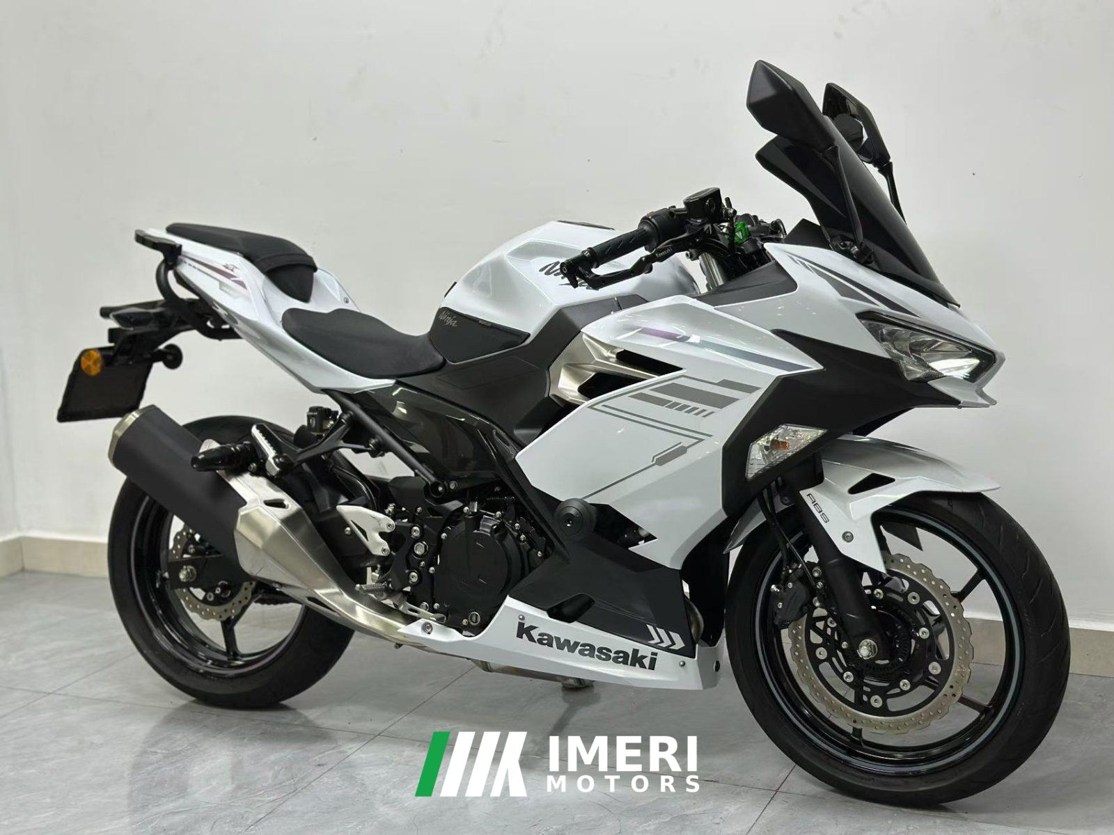2023 Kawasaki Ninja 400