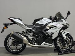 Kawasaki Ninja 400 - photo 2