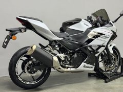 Kawasaki Ninja 400 - photo 3